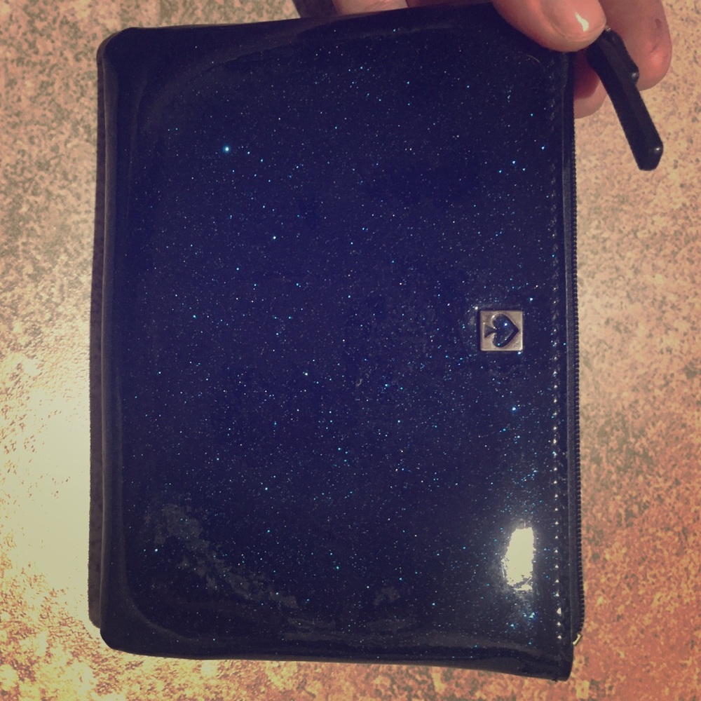 Kate Spade zip wallet